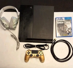 Playstation 4 Console, One Controller, One Game, And Turtle Beach Headset - Picture 1 of 9