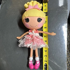 Lalaloopsy Cinder Princess tamaño completo con zapatos 2010 sin mascotas. Ver fotos para zapatos - Imagen 1 de 9