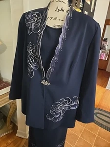 ashro plus Size 3 Piece Skirt Suit - Picture 1 of 5