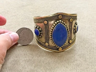 Бронзовый браслет-манжета Bajalia с большими камнями лазурита - Изображение 1 из 4