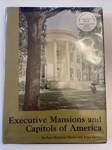EXECUTIVE MANSIONS AND CAPITOLS OF AMERICA By Jean Houston Daniel - HC/DJ VG - Bild 1 von 9