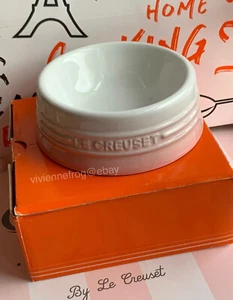 AUTHENTIC LE CREUSET POWDER PINK SMALL DOG CAT PET BOWL CONTAINER NEW IN BOX - Picture 1 of 11
