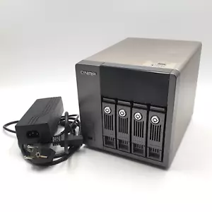 QNAP TS-410 NAS 4-Bay | Funzionante | Senza Hard Disk | Buone Condizioni - Foto 1 di 14