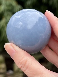 Angelite Crystal Ball Peruvian AAA+ 188g 49mm 29 - Picture 1 of 9