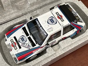 1:18 AutoArt 88517 Lancia Delta S4 RAC Rally 1985 ganador ¡¡COMO NUEVO!! Nuevo + EMBALAJE ORIGINAL - Imagen 1 de 17
