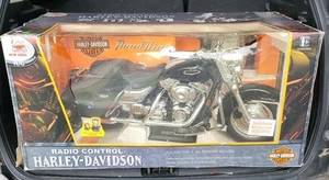 New Bright 34in 2007 RC Harley Davidson Road King Motorcycle 19.2 V 6932 - Picture 1 of 16