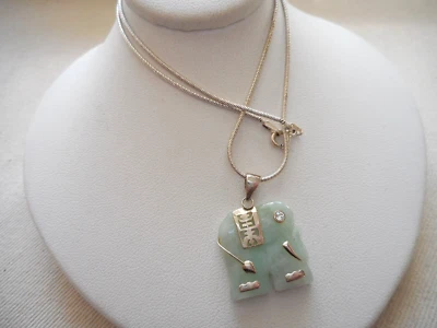 Collar Colgante Elefante Jadeíta Verde Cadena 16" Plata de Ley RE2463 Foto 1 de 4