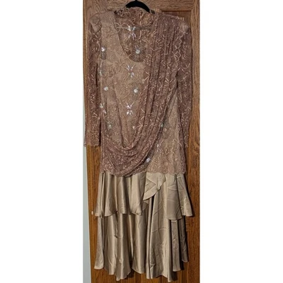 Vintage Rina di Montella Silk Lace Beaded Gown Formal Evening Dress Size 8 - Image 1 of 4