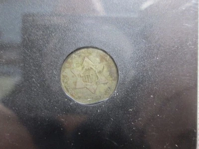 1800'S US THREE CENT SILVER PIECE - Image 1 of 2