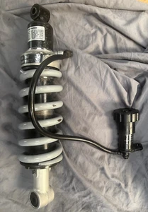 BMW R850RT R850 RT R 850 RT OEM SHOWA B0272 REAR SHOCK ABSORBER 7666397 - Imagen 1 de 5