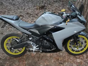 Kit de carenado para Yamaha YZF R3 2014-2018 y R25 2015-17 Nardo gris inyección - Imagen 1 de 3