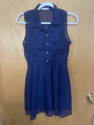 Vestido informal de verano sin mangas azul marino de chifón Freebird para mujer Foto 1 de 4