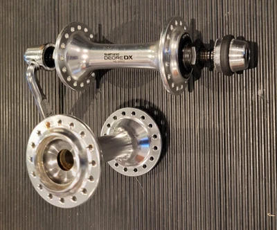 Cubo frontal NOS Shimano Deore DX HB-M650 32H prata MTB início dos anos 90 vintage retrô - Imagem 1 de 4