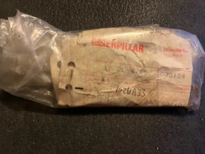 SHUTOFF SAFETY Latch 2L4725 CAT CATERPILLAR - Image 1 of 2