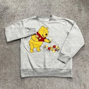 Disney Winnie The pooh Embroidered Graphic Sweatshirt Womens XS Gray Crew Neck - Picture 1 of 10