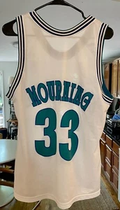 90's VTG ALONZO MOURNING CHARLOTTE HORNETS CHAMPION JERSEY SIZE 40 WHITE - Picture 1 of 4