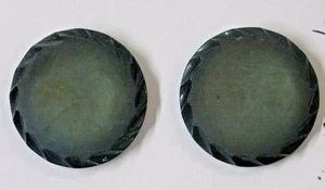 Two matching 1950s green coloured buttons, 3.5cm diameter - Picture 1 of 3