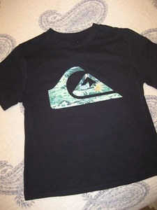 QUIKSILVER BOYS SIZE 4 S/S T-SHIRT navy blue LOGO PRINT - Picture 1 of 2