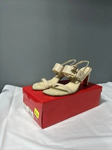 Anne Klein Paula heels, beige, 8.5M, Pre-Owned Box 8M - Picture 1 of 10