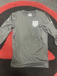 NHL LA Kings Pro Stock Hockey Long Sleeve Compression Shirt W Grips Sr. Large - Picture 1 of 3