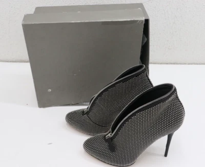 Alexander McQueen Black Embroidery Leather Heels Boots Size EU 41/US 11 - Image 1 of 4