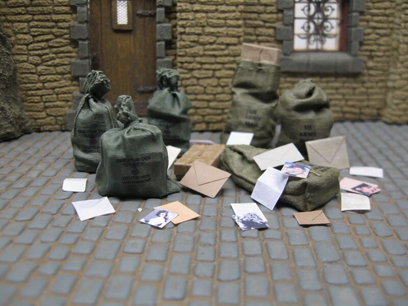 Reality In Scale #35202 1/35 WWII Postal Bags (12parts,decals&printed accessory) - Image 1 of 1