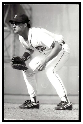 Rico Brogna (1991) Detroit Tigers Vintage Baseball Postcard Rd3 - Image 1 of 2