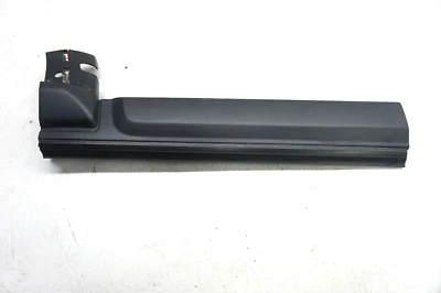 Land Rover LR4 2013-2016 OEM puerta trasera derecha moldura inferior Foto 1 de 4