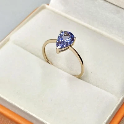 10K Yellow Gold With 1.25CT Simulated Pear Cut Tanzanite Women Anniversary Ring - Image 1 of 4