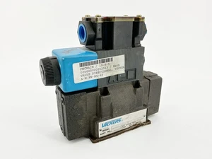 New Vickers DG5S4-022A-T-M-FW-B5-20 Solenoid Valve 3000PSI 110/120V 48A - No Box - Picture 1 of 6