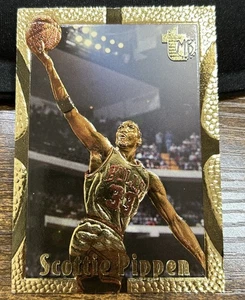 Scottie Pippen 1995 Topps MB Embossed Gold Foil #16 NBA HOF Chicago Bulls - Bild 1 von 2