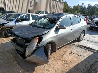 Motor soplador 12 13 14 15 16 17 18 Nissan Versa Foto 1 de 4