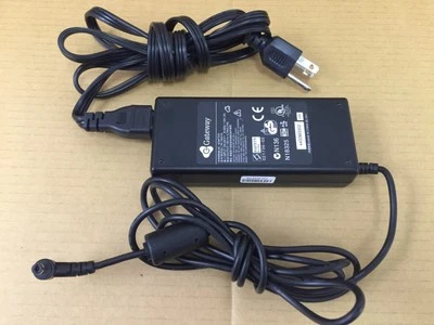 Genuine Gateway Charger Charger 90W 19V 4.74A AC Power Adapter PA-1900-05 - Image 1 of 2