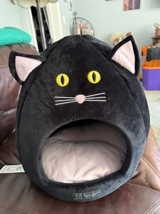 New with Tags NANDOG PET GEAR Black Cat MICRO PLUSH DOG CAT Halloween Cave BED - Picture 1 of 3