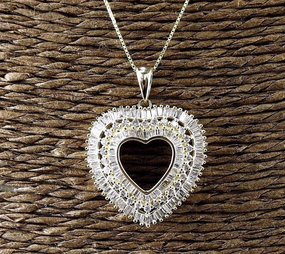 Natural Heart Shape Diamond Cluster Necklace Pendant 14K Yellow Gold 1.38Ct - Image 1 of 4