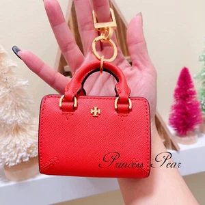 Neu mit Etikett Tory Burch Robinson Mini Beuteltasche Schlüsselanhänger Taschenanhänger Schlüsselanhänger rot - Bild 1 von 8