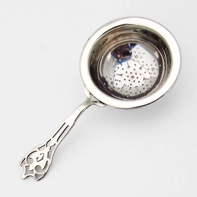 Colador de té Putnam Watson plata de ley 1920 mono C Foto 1 de 3