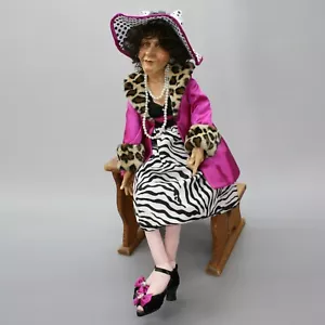 32" Katherine’s Collection Wayne Kleski Mae Crazy Grandma Old Lady Grandmother - Picture 1 of 12