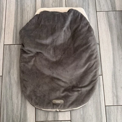 JJ Cole Grey Baby Carrier Car Seat Cover Warm Fleece Winter Resistant Zip Quilt - Image 1 of 4