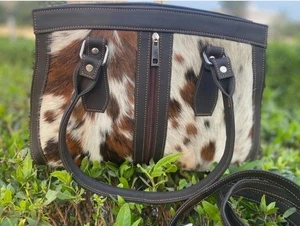 Bolso de Mano Occidental de Cuero de Vaca Genuino Pelo Piel de Poni Hecho a Mano Rústico - Imagen 1 de 6