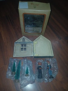🎃 Rare Dept 56 Poliwoggs Complete Halloween Set Farmer, Wife, House, Trees Box - Bild 1 von 3