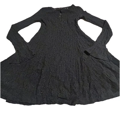 Minivestido Free People de encaje negro manga larga Foto 1 de 4