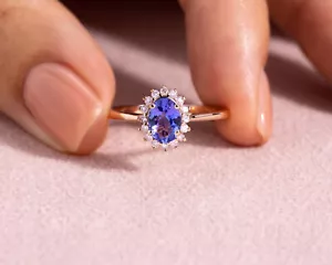 1.20 Ct Oval Blue Tanzanite & Faint-Light Pink Diamond 14k Rose Gold Halo Ring - Picture 1 of 10