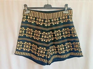 Pantalones Cortos Pranella Dorado Negro Bordado - Talla Mediana Nuevos con Etiquetas - Imagen 1 de 4