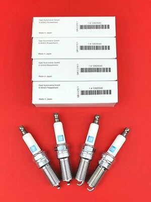 4x Original Vauxhall Spark Plug Astra J,Insignia A,Antara - 2.0i 2.2i - 12620540 - image 1 of 4