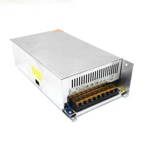 ALIMENTATORE TRASFORMATORE 220V STABILIZZATO TRIMMER 12V 50A CON VENTOLA SWITCH - Foto 1 di 1