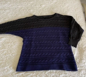 Lindo suéter tejido con cable Banana Republic para mujer azul gris bloque de color pulóver - Imagen 1 de 11