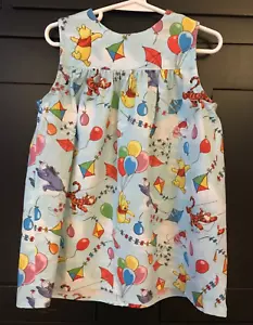 Vestido Winnie the Pooh Vintage Hecho a Mano Talla 4??? Ver medidas en anuncio - Imagen 1 de 6