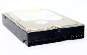 Western Digital Caviar 13.5GB IDE / P-ATA HDD 3.5" WD135BA 168596-001 140515-001 - Picture 1 of 1