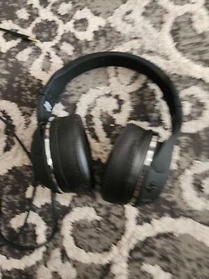 Skullcandy Hesh 2 Wired Headphones Silver Black Windows 10 - Image 1 of 4